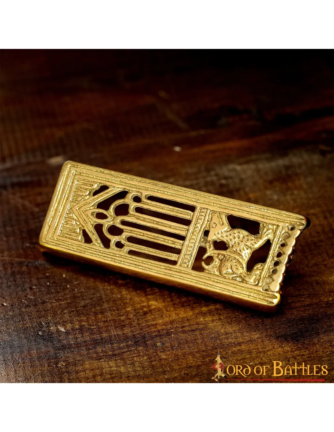 Accesorio medieval león en latón decorativo para cinturón