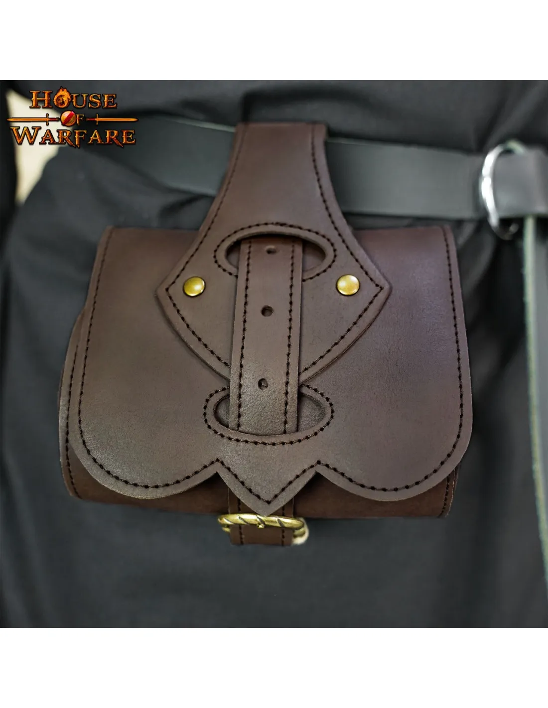Bolsa riñonera medieval del hechicero en piel marrón