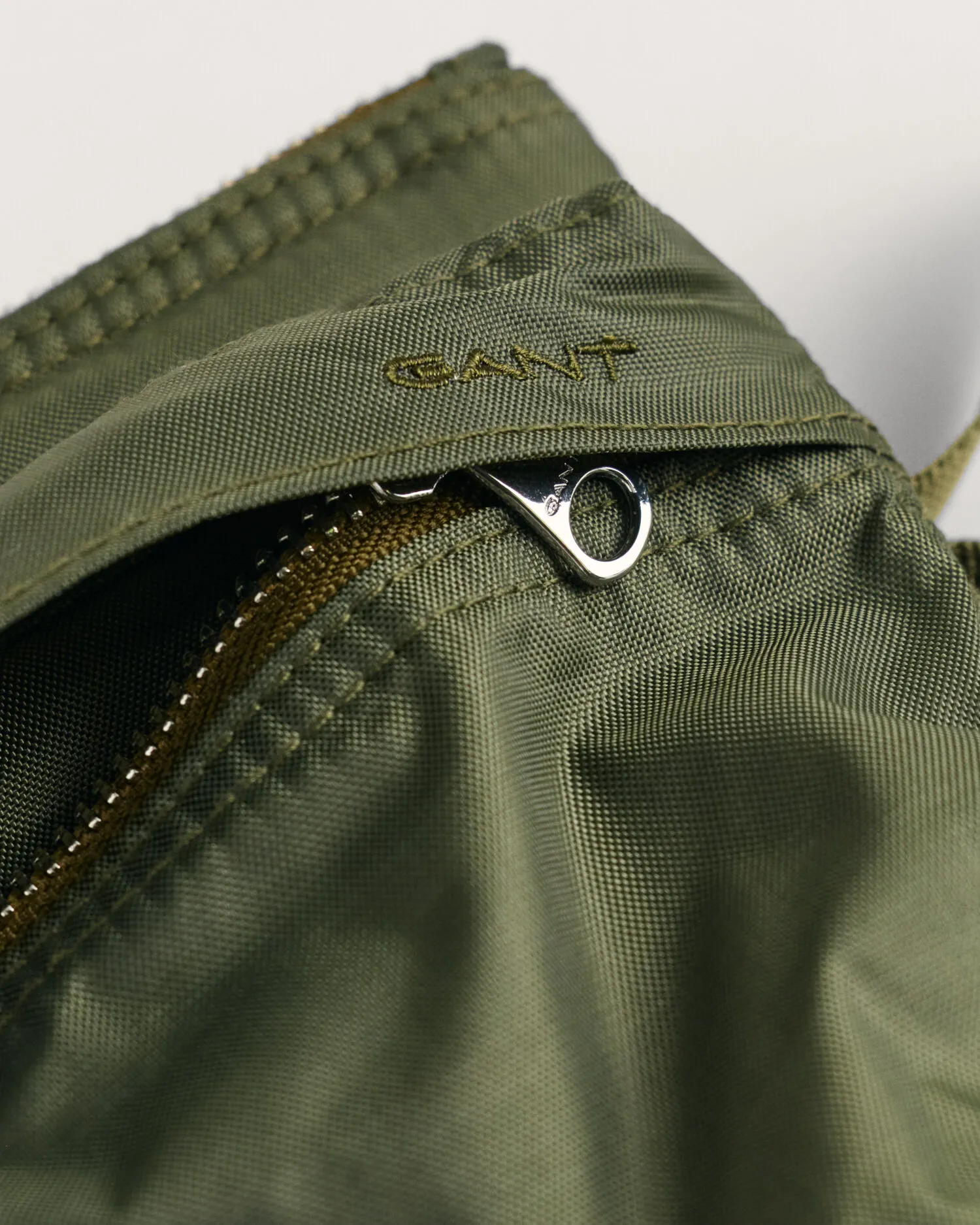Bolso para pasaporte Nylon