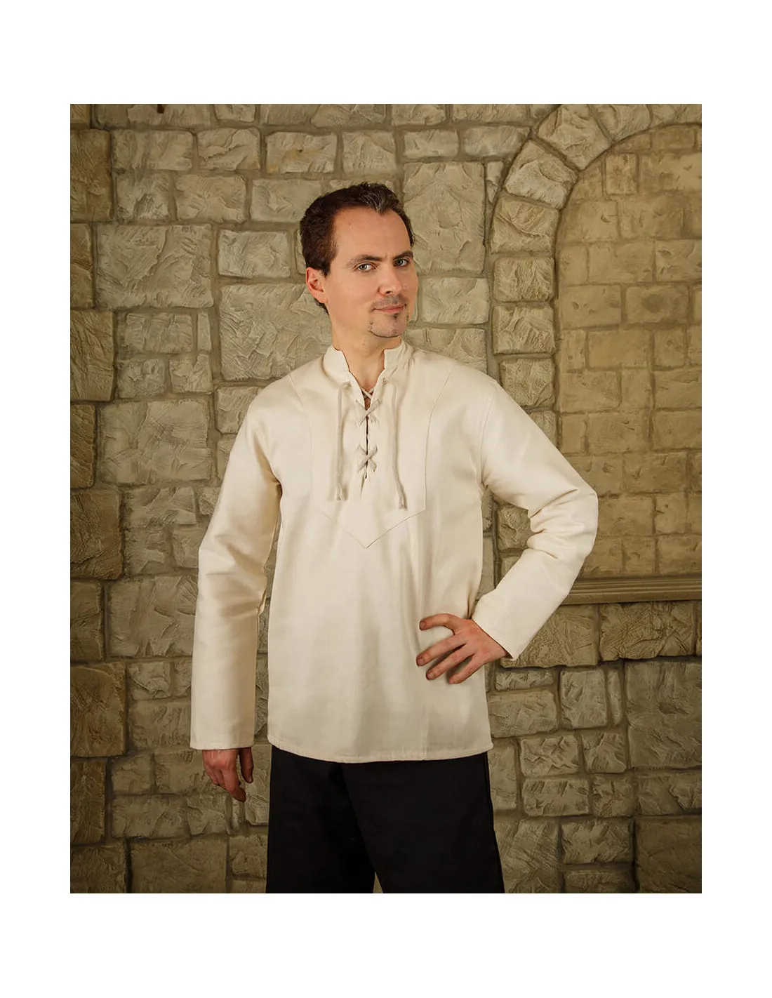 Camisa medieval en algodón crema modelo Leomar