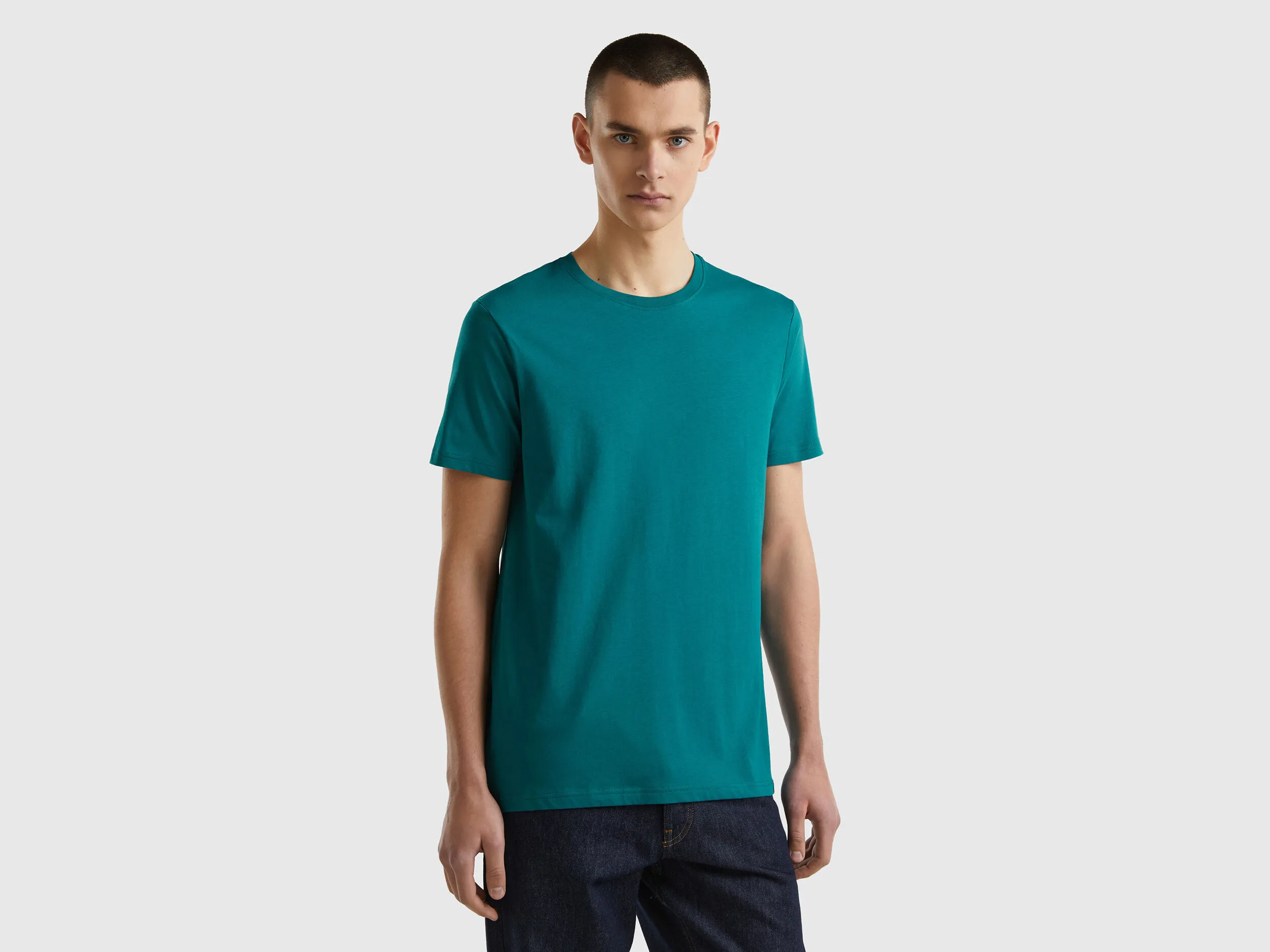 Camiseta verde petróleo