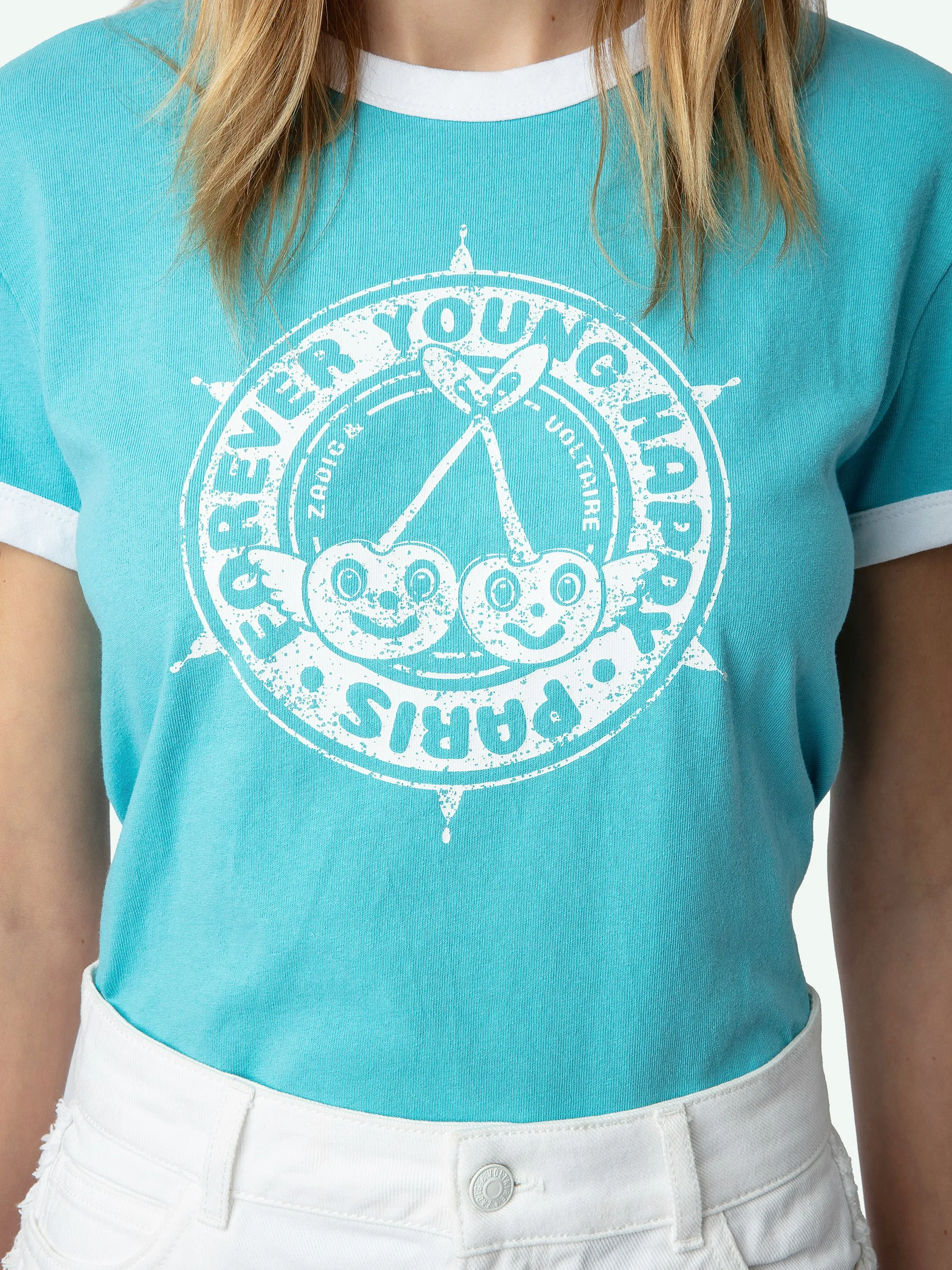 Camiseta Walk con Escudo