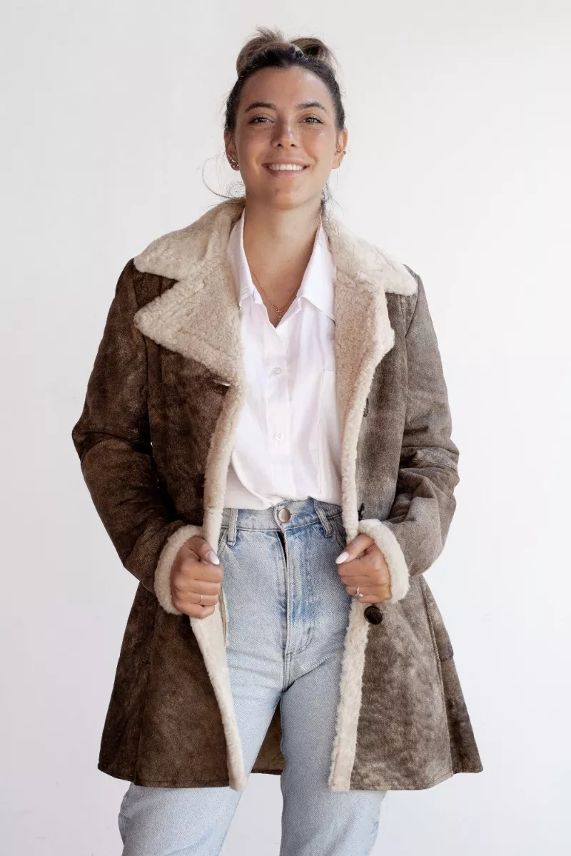 CAMPERA DE CUERO DE OVEJA DE MUJER  MODELO: SOL.C