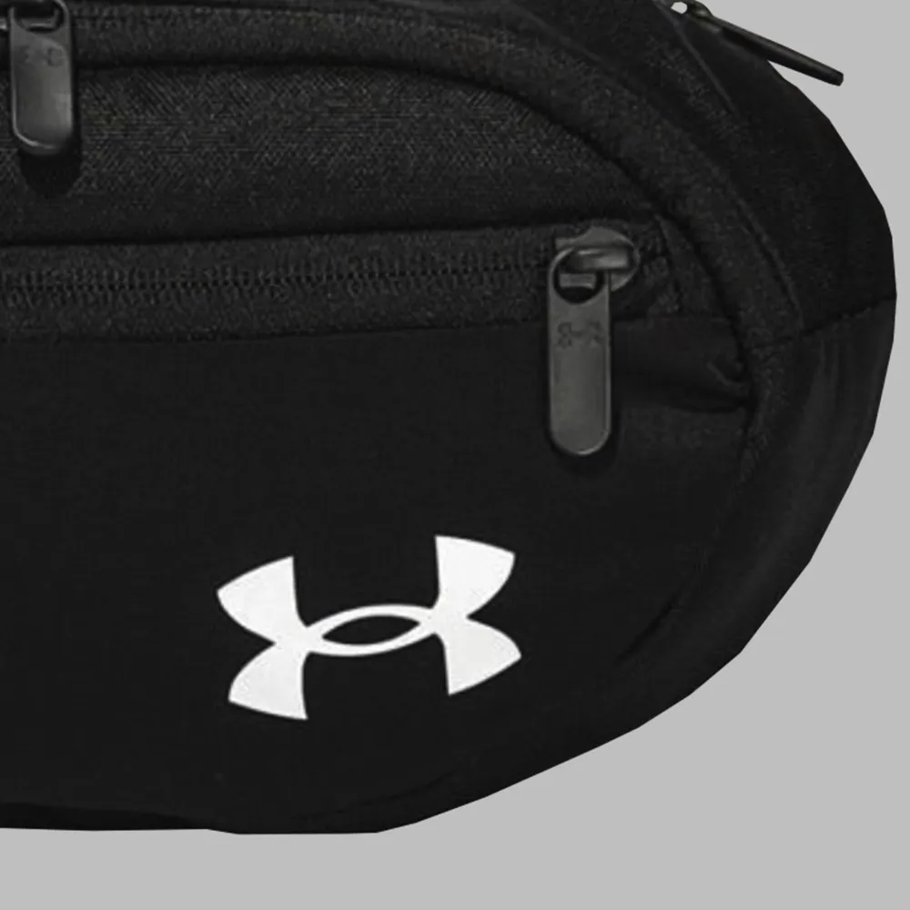 Cangurera Under Armour Flex