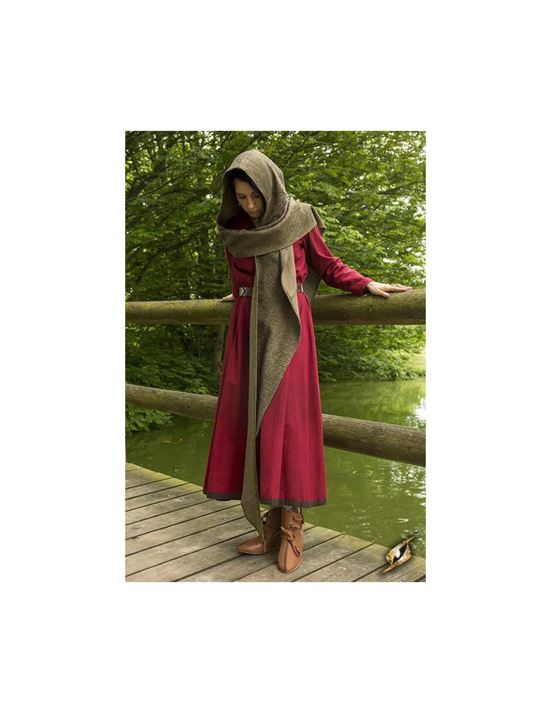 Capucha con chal medieval modelo Altaïr verde