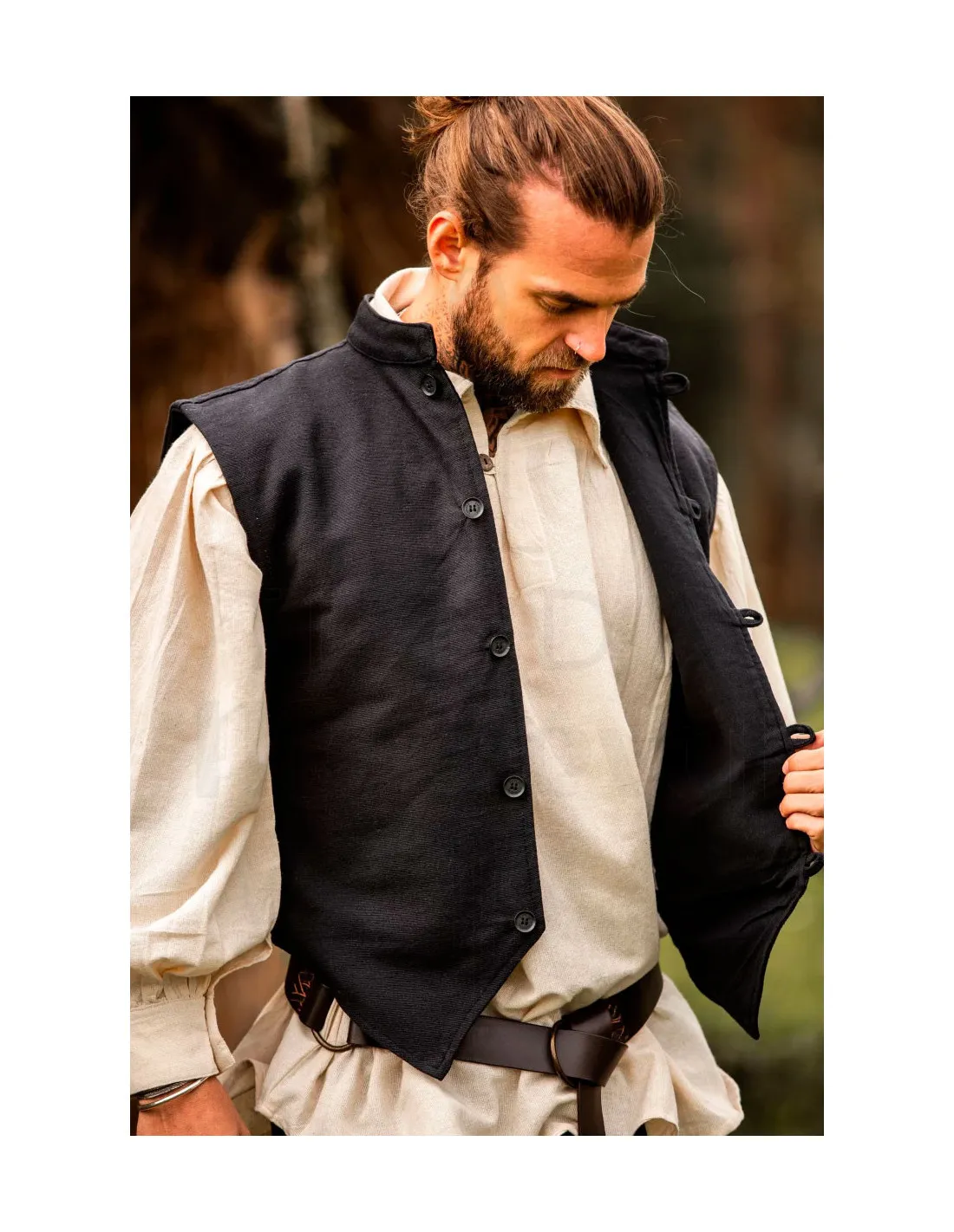 Chaleco medieval tejido a mano Irvin, negro