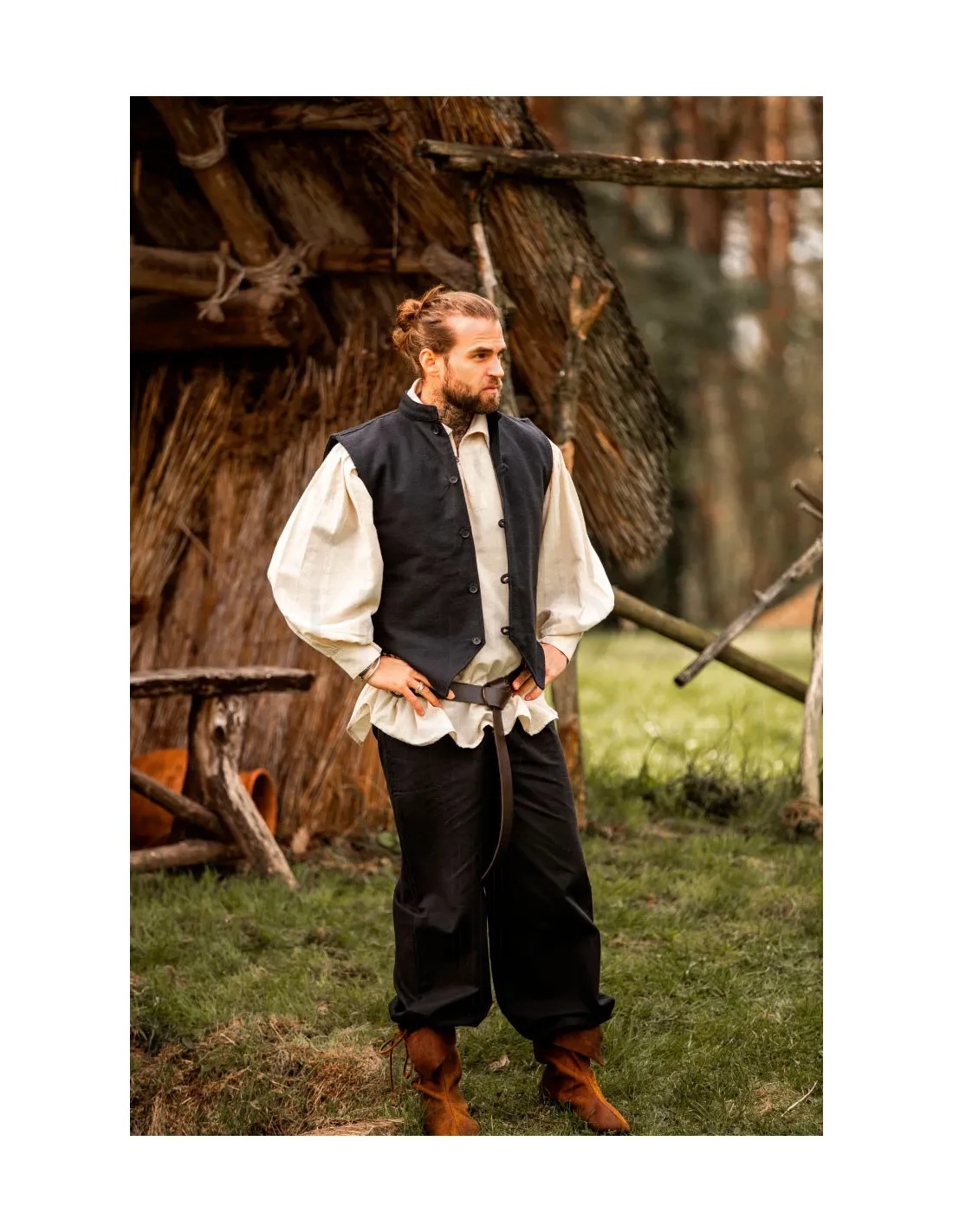 Chaleco medieval tejido a mano Irvin, negro