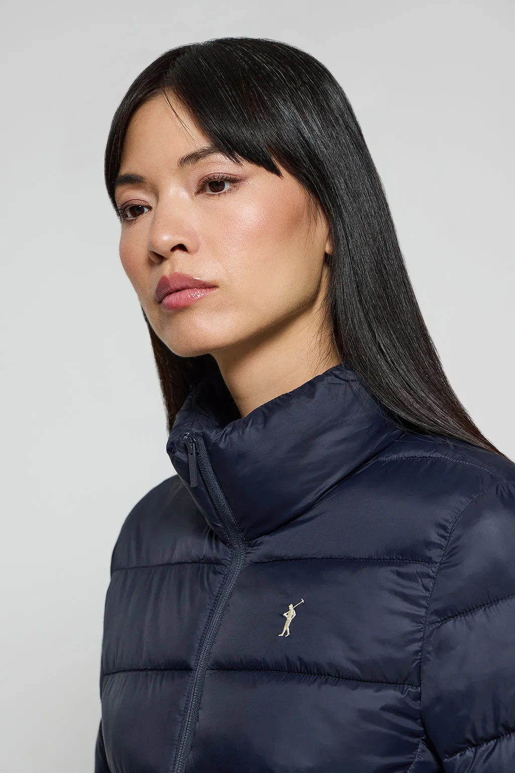 Chaqueta ultralight Susanne azul marino con bordado Rigby Go