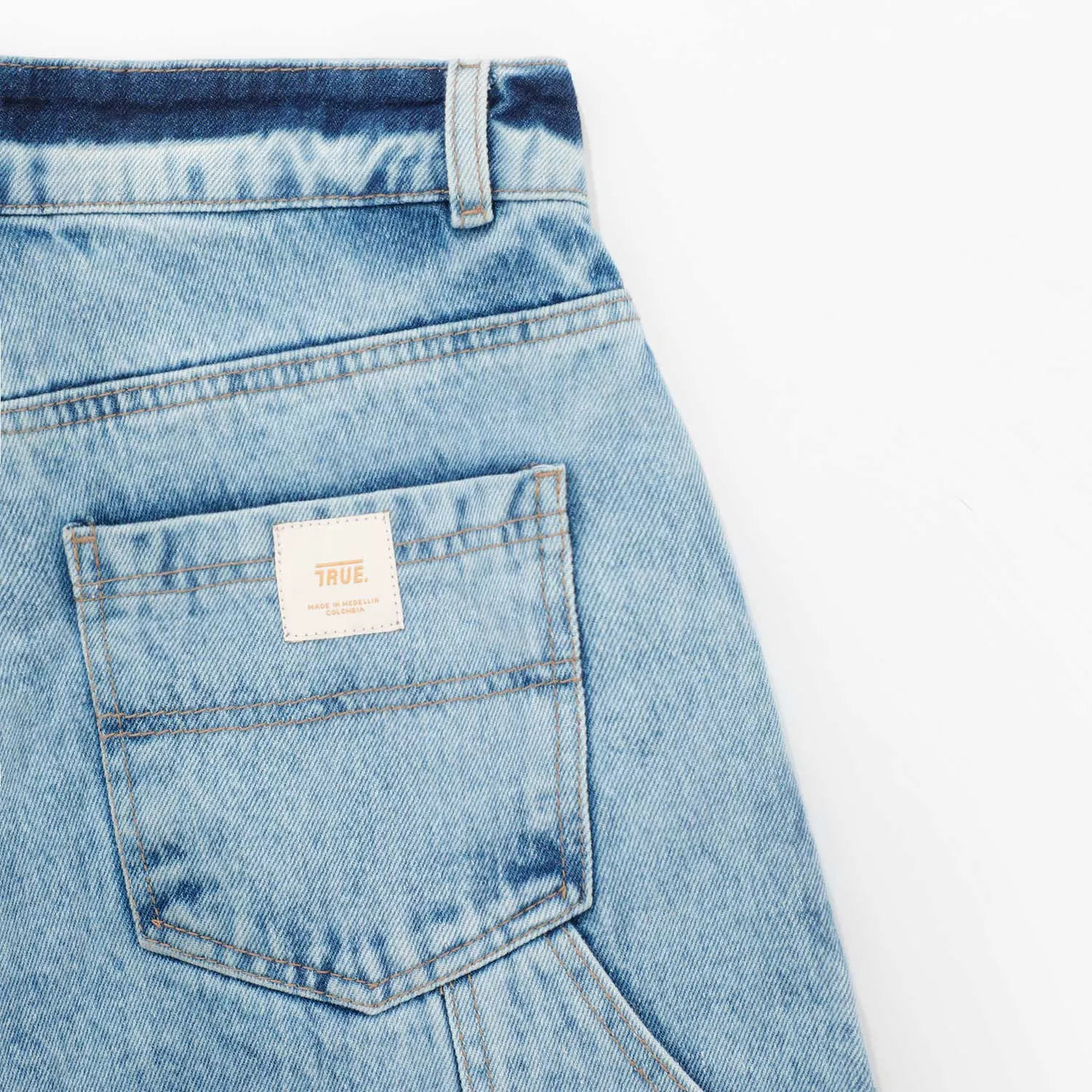 CLASSIC WIDE LEG JEANS  LIGHT BLUE