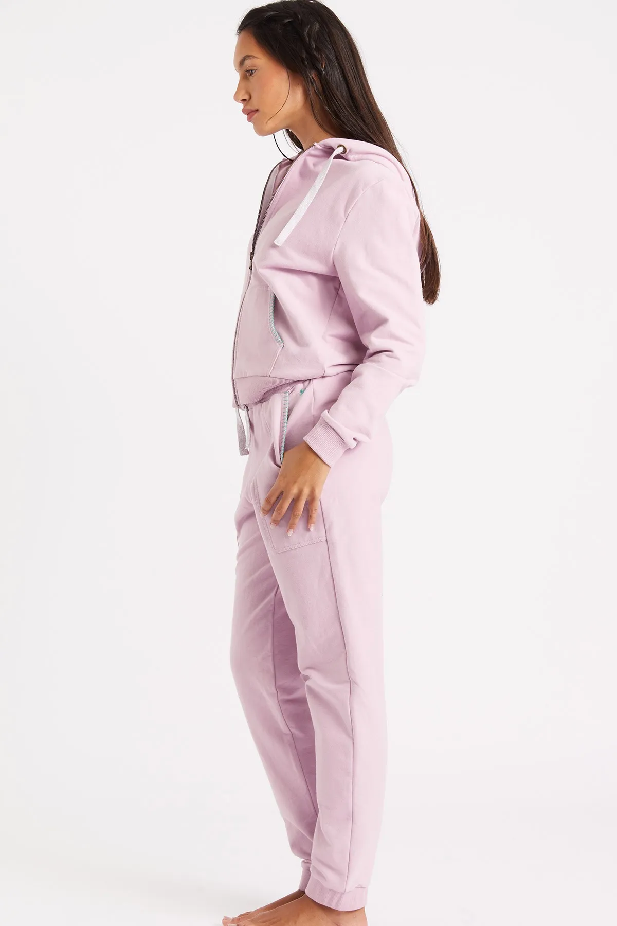 Cozy Modelo lilac joggers