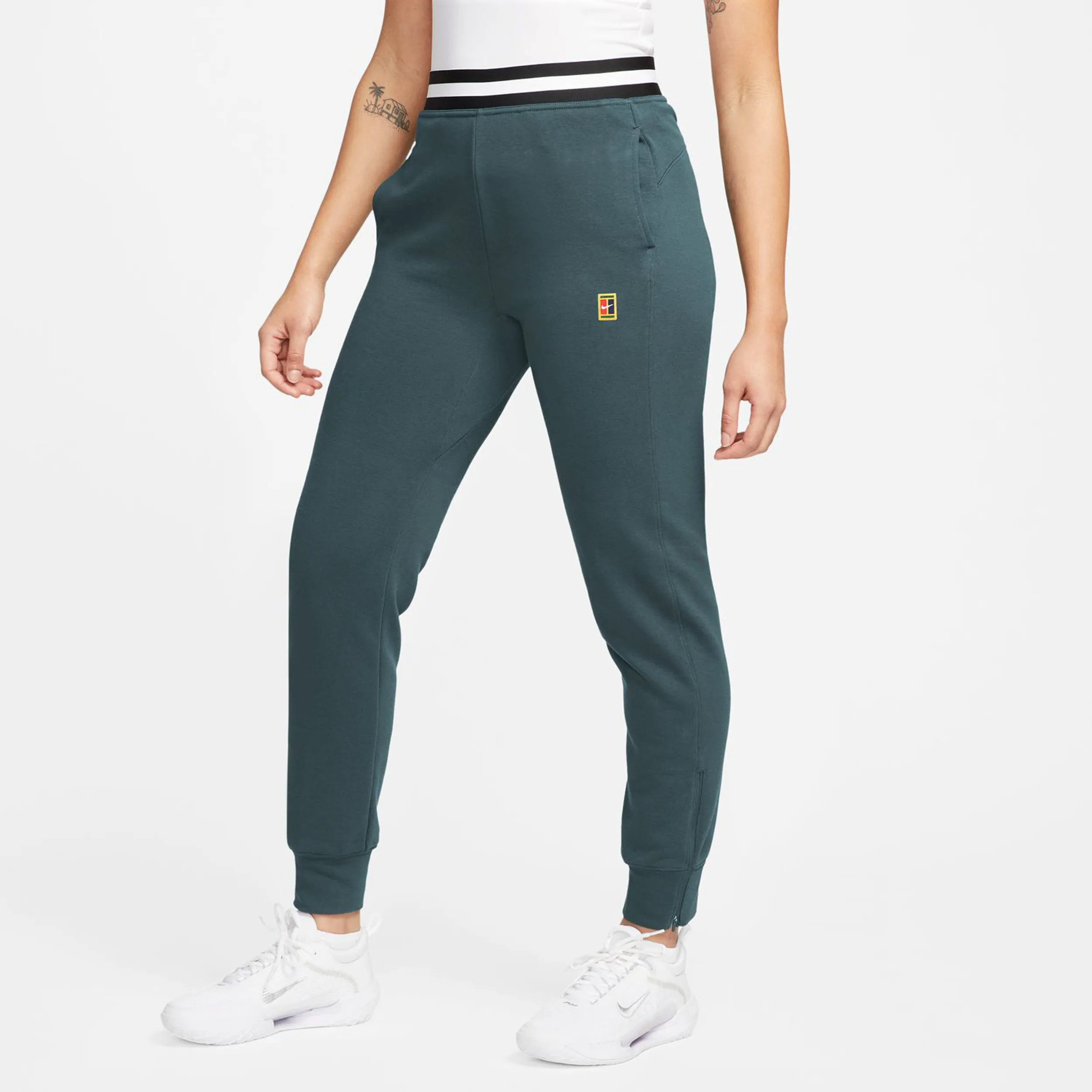DRIFIT COURT HERITAGE FLEECE PANTALóN DE ENTRENAMIENTO MUJERES