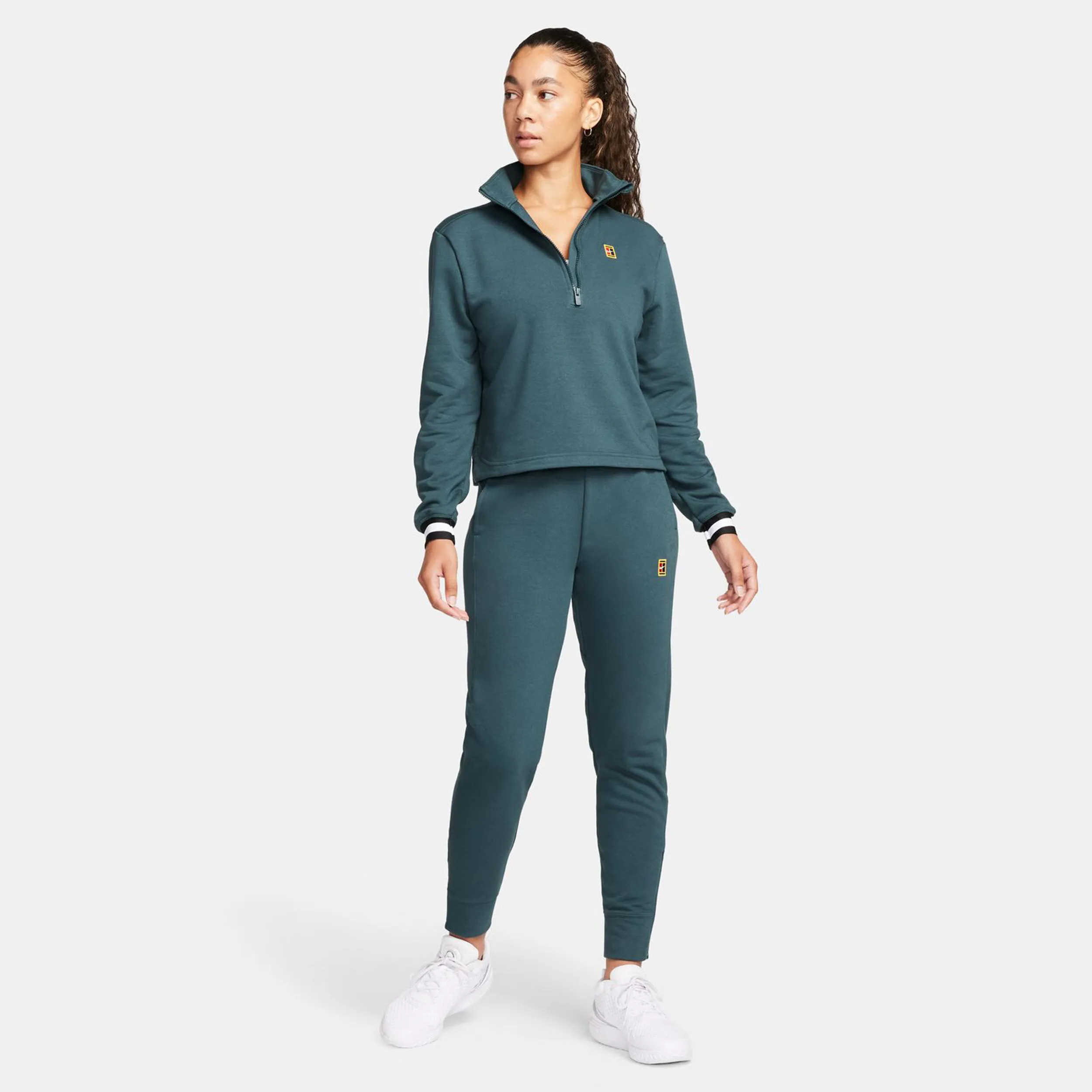 DRIFIT COURT HERITAGE FLEECE PANTALóN DE ENTRENAMIENTO MUJERES
