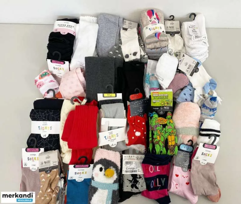 GEORGE mix de calcetines y medias para niños.