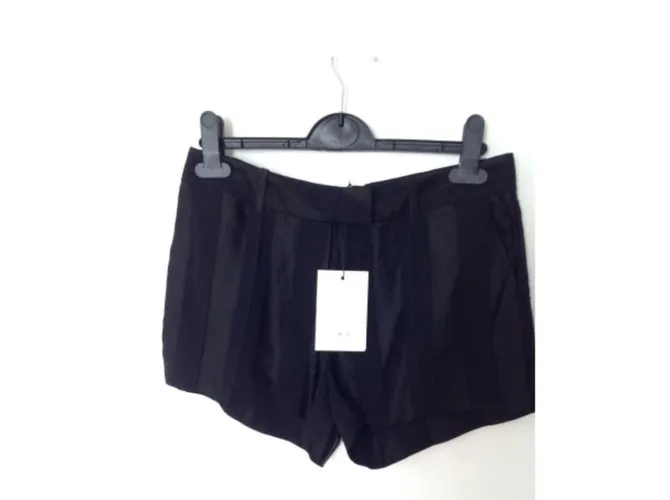 Iro Pantalones cortos Negro 