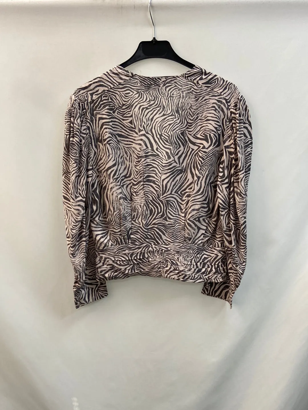 IRO.Blusa animal print cruzada T.38