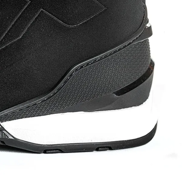 Ixon Bull 2 WP Black White Red 