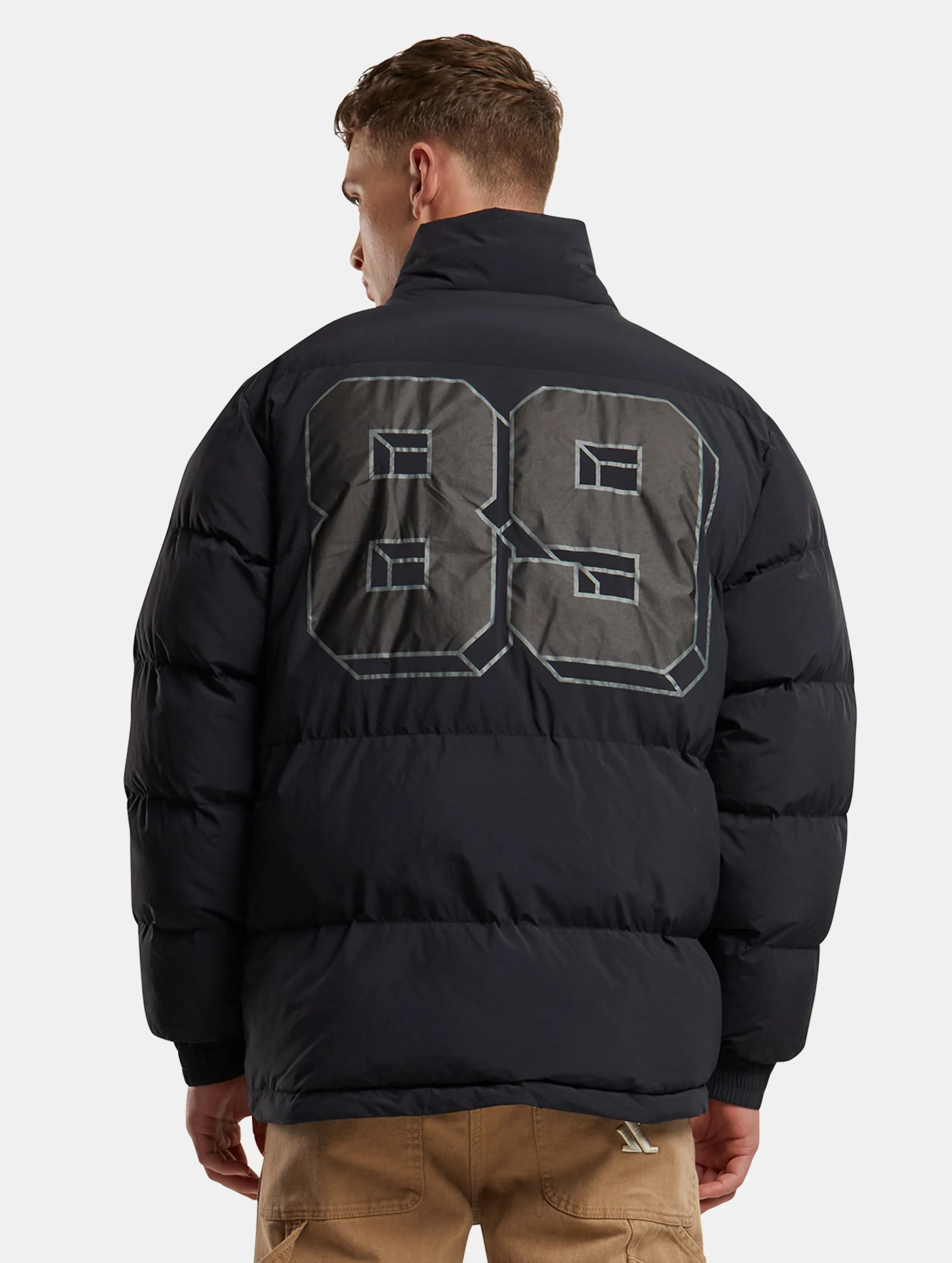 Karl Kani Serif 89