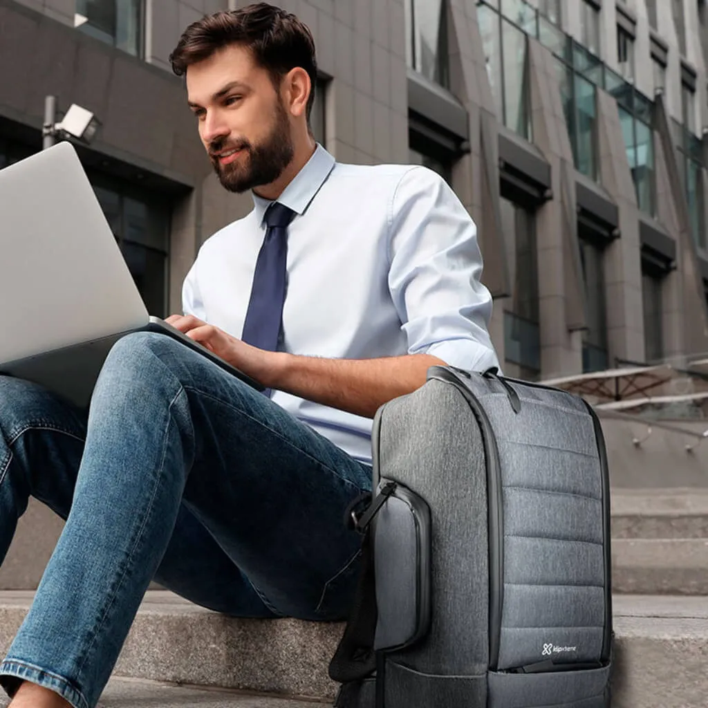 KLIP XTREME MOCHILA PARA LAPTOP 15.6 KRUISER (KNB901GB)
