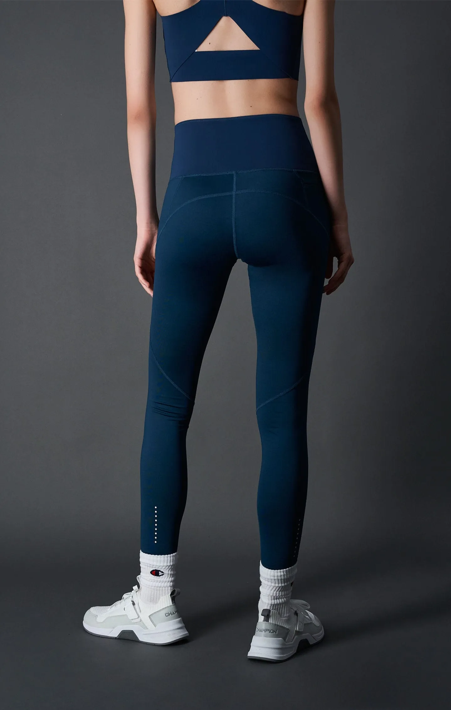 Leggings deportivos con logotipo C reflectante