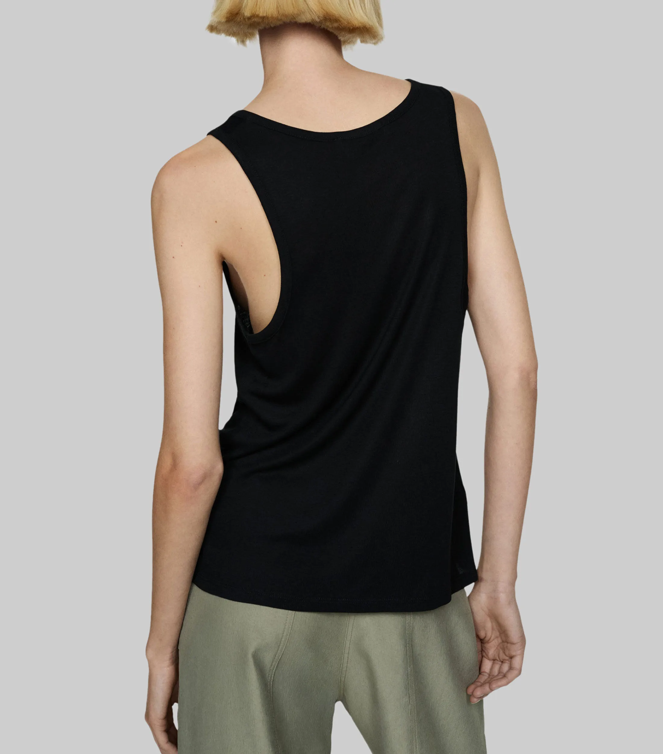 Mango Top liso sin mangas Mujer