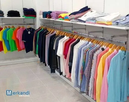 Mezcla de ropa de marcas premium