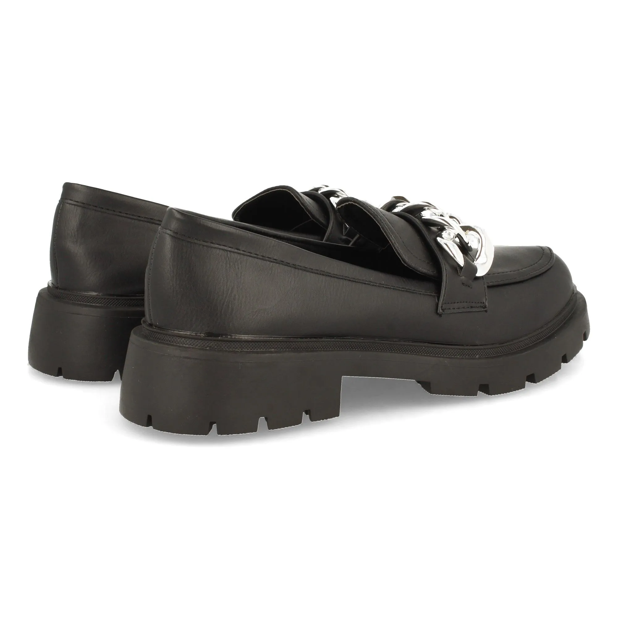 Mocasín cadena color negro mujer