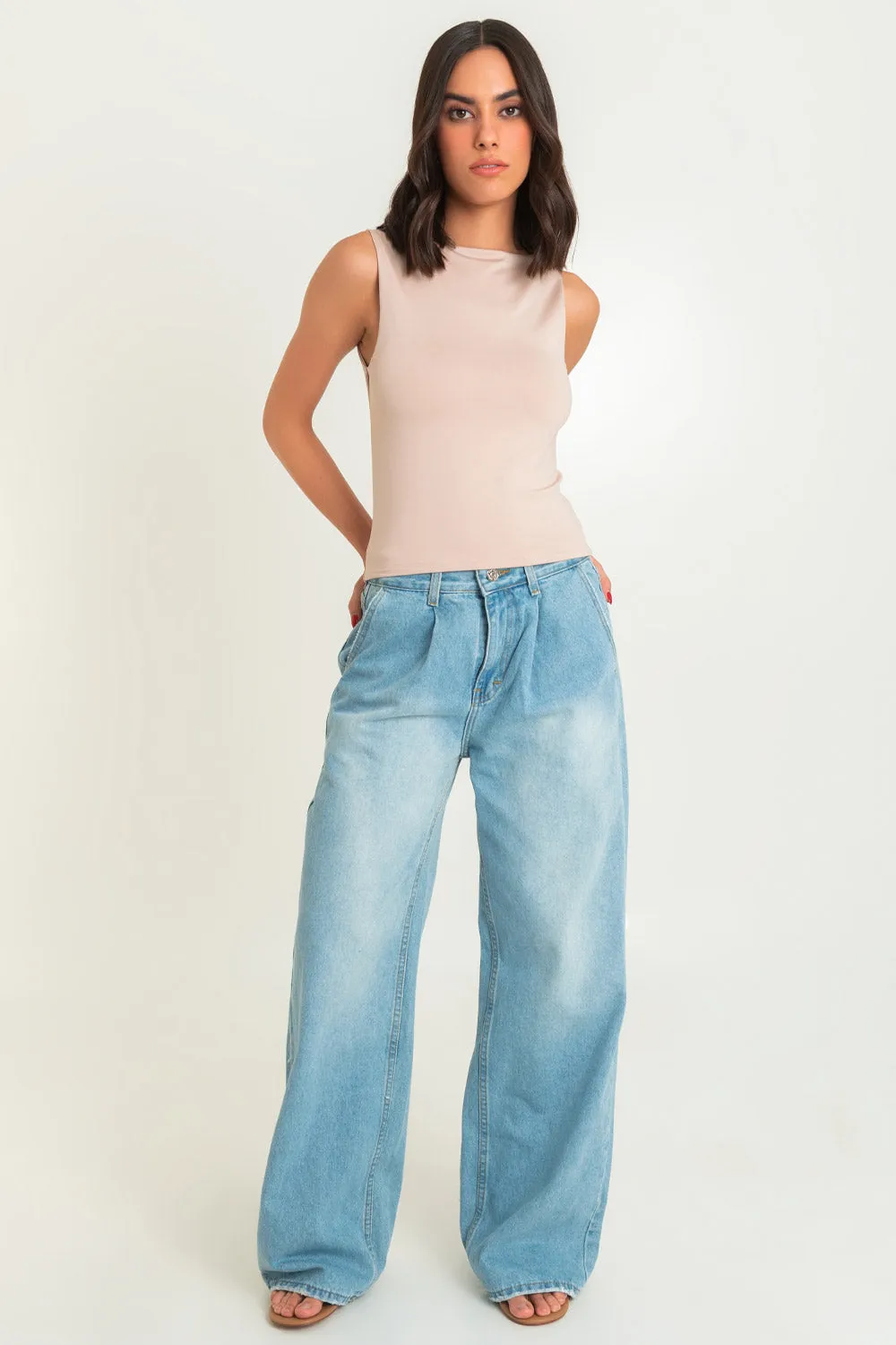 Pantalón de denim wide leg con pinzas