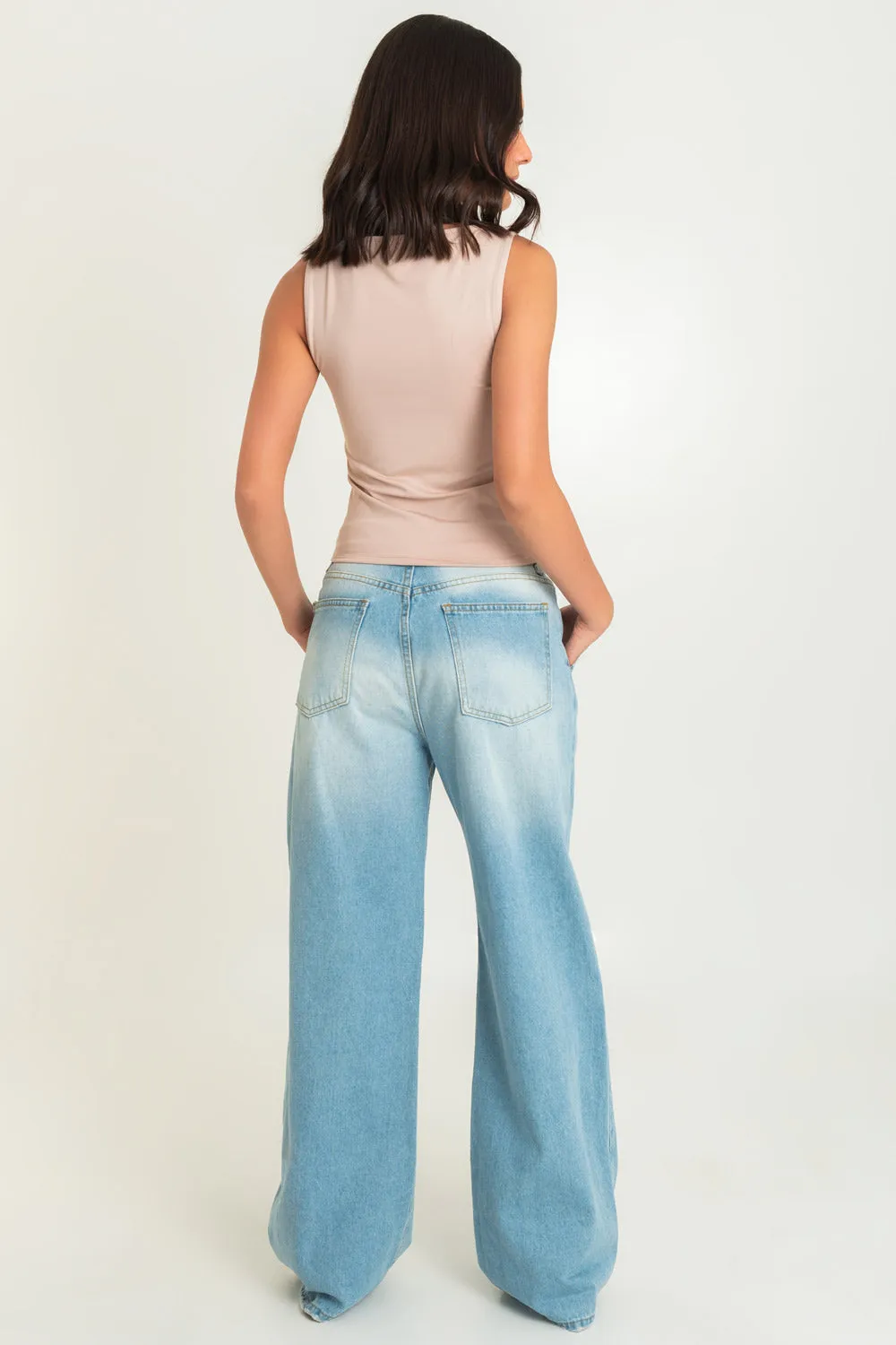 Pantalón de denim wide leg con pinzas