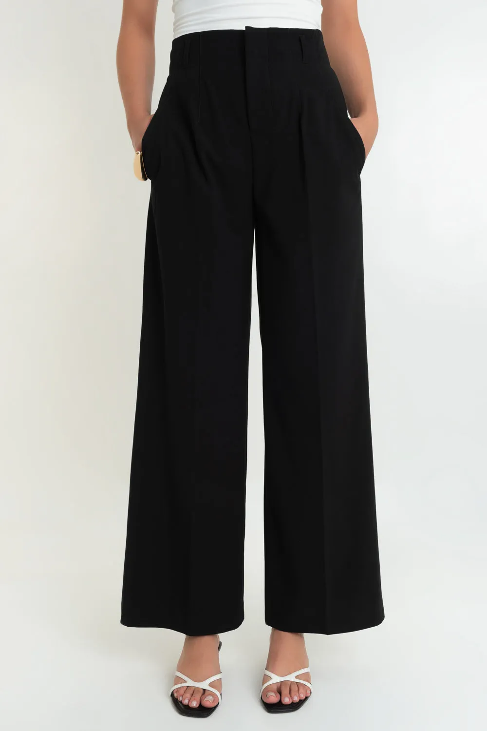 Pantalón fit wide leg tiro alto con pinzas