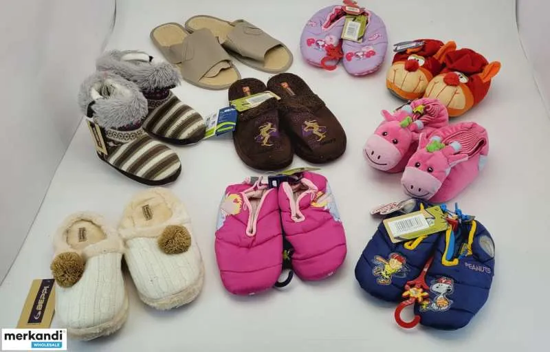 Pantuflas, hombres, mujeres y niños, nuevos artículos también beppi diferentes tallas