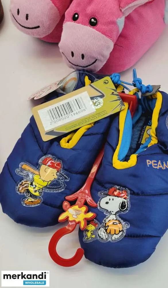 Pantuflas, hombres, mujeres y niños, nuevos artículos también beppi diferentes tallas