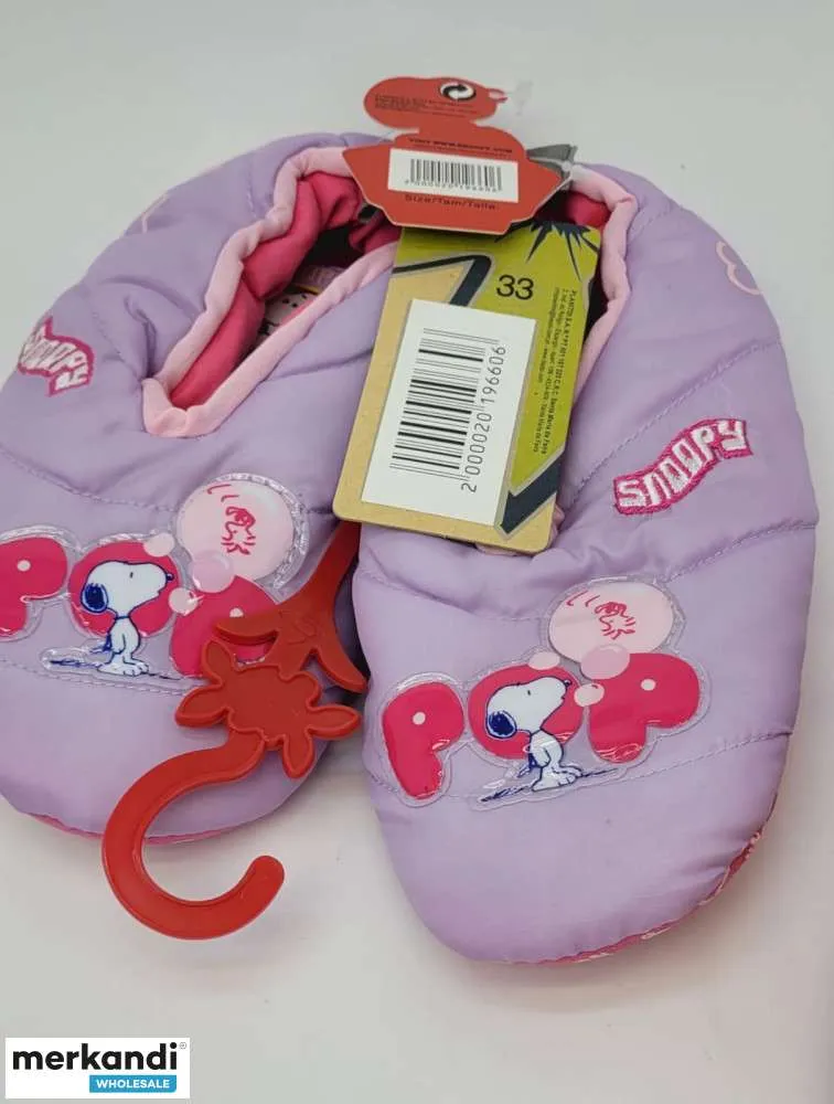 Pantuflas, hombres, mujeres y niños, nuevos artículos también beppi diferentes tallas