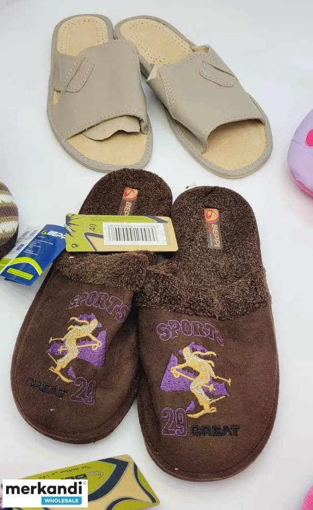 Pantuflas, hombres, mujeres y niños, nuevos artículos también beppi diferentes tallas