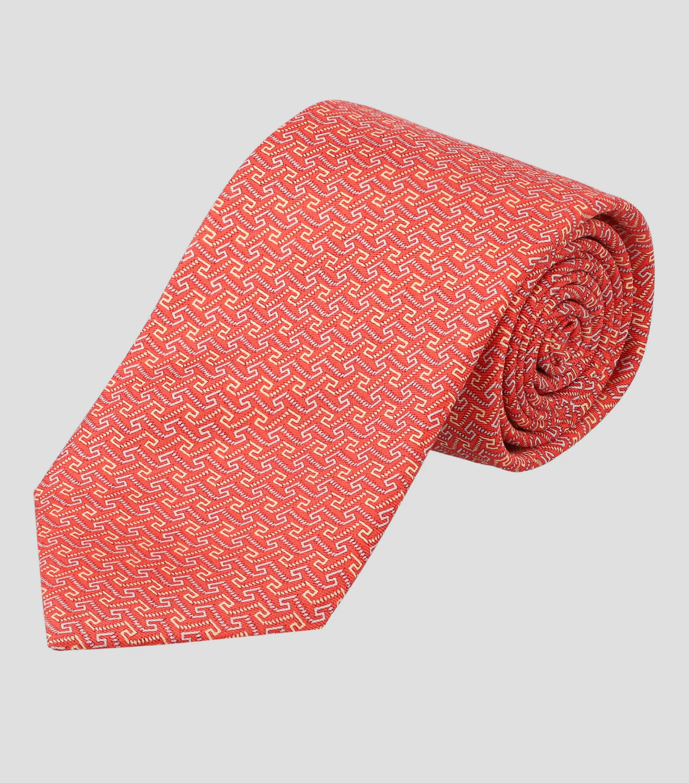Pineda Covalin Corbata Ancha en Seda Coral con Grecas