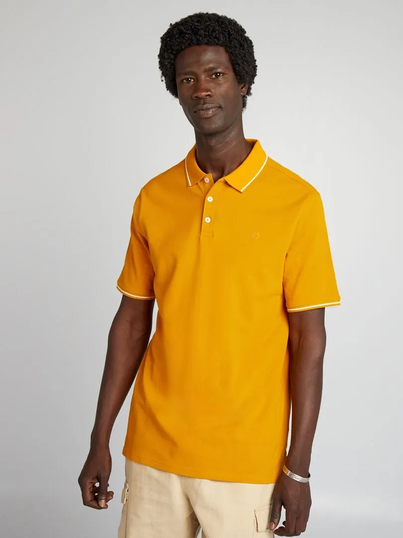 POLO DE PIQUé DE ALGODóN CON BORDADO EN EL PECHO  AMARILLO