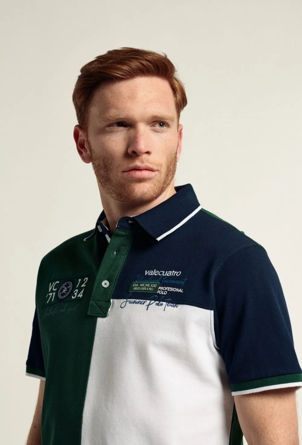 Polo modelo estructura color verde