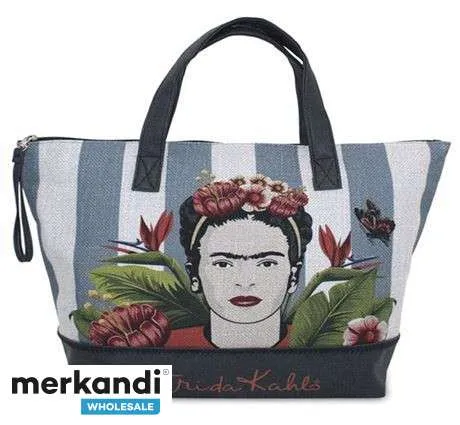 Productos de licencia Disney y otras para niños, neceseres, mochilas y sets de baño