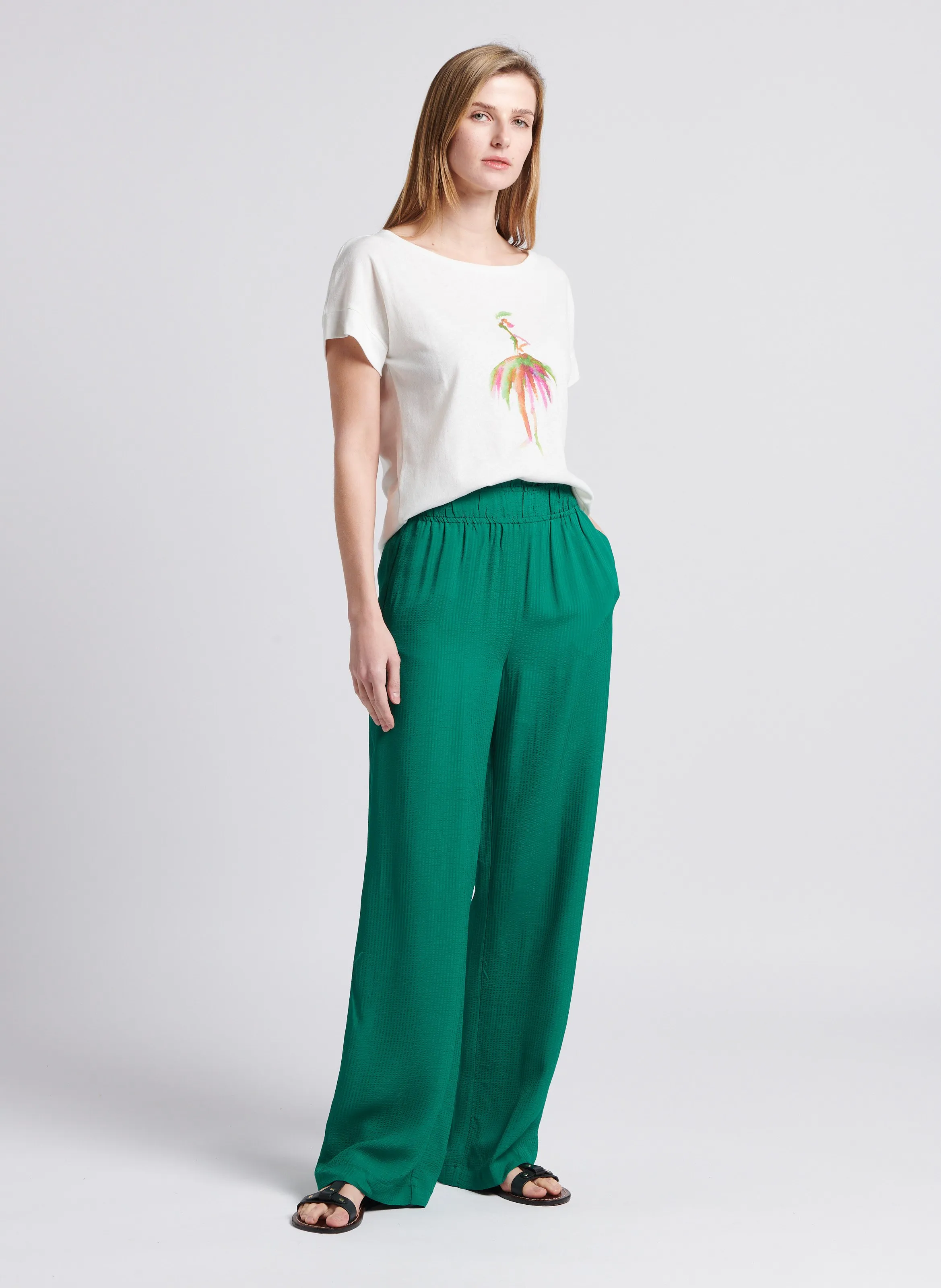 ROBYN  PANTALóN ANCHO SATINADO CON RAYAS EN VERDE