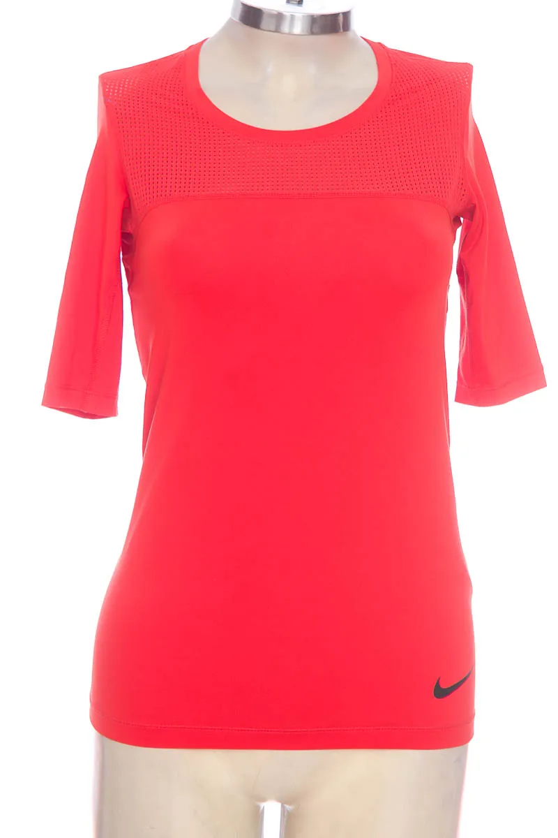 ROPA DEPORTIVA / SALIDA DE BAñO COLOR NARANJA  NIKE