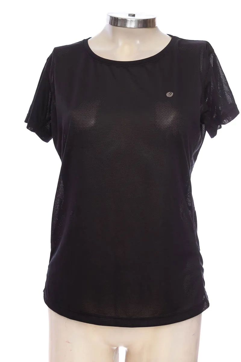 ROPA DEPORTIVA / SALIDA DE BAñO COLOR NEGRO  WKD
