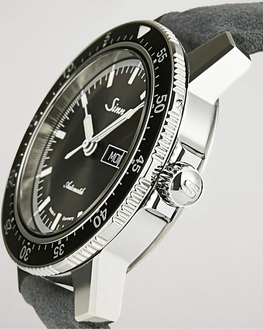 Sinn 104 I A Pilot Watch 41mm Alcantara Strap Grey