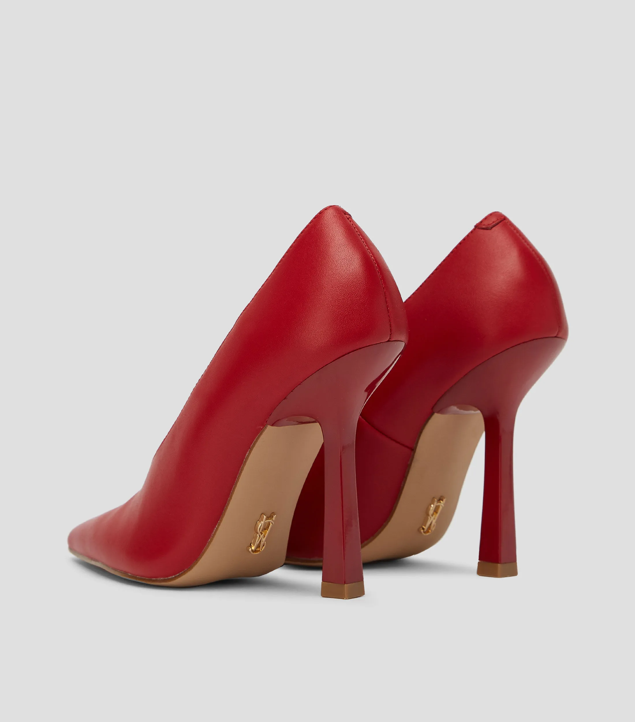 Steve Madden Zapatillas pump Sedona con tacón alto cuadrado Mujer