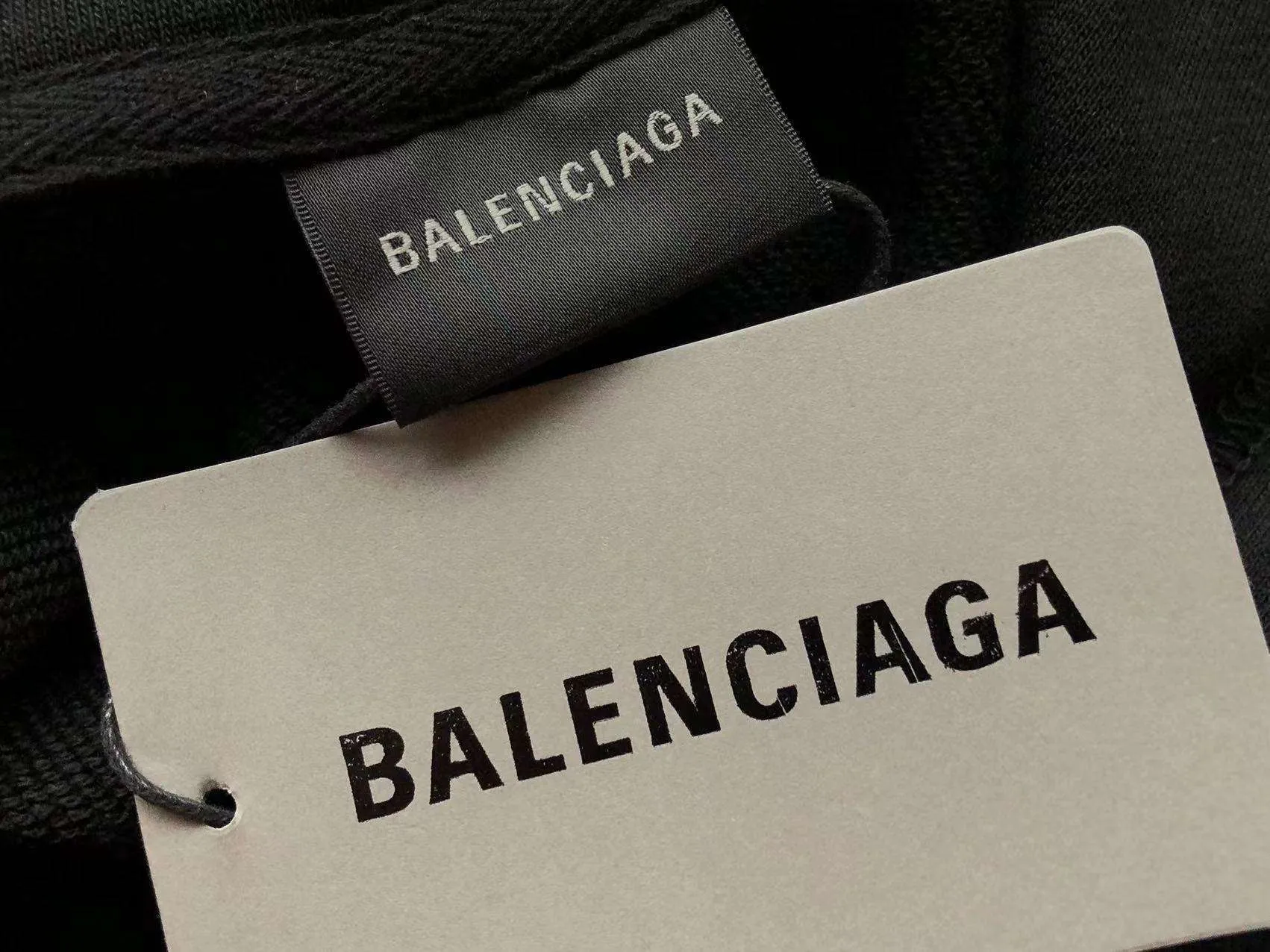 Sudadera Balenciaga Zip – Classic Edition