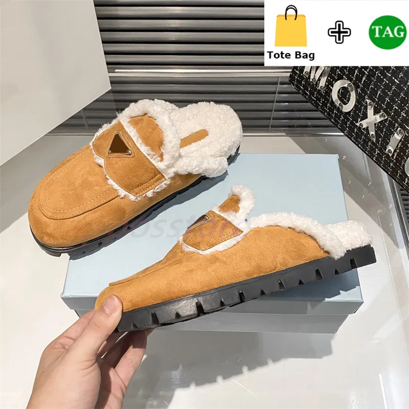 Toboganes de pieles de lujo Designias para mujer Slippers Palabas de color negro Pantalias de color negro de invierno Slippers d