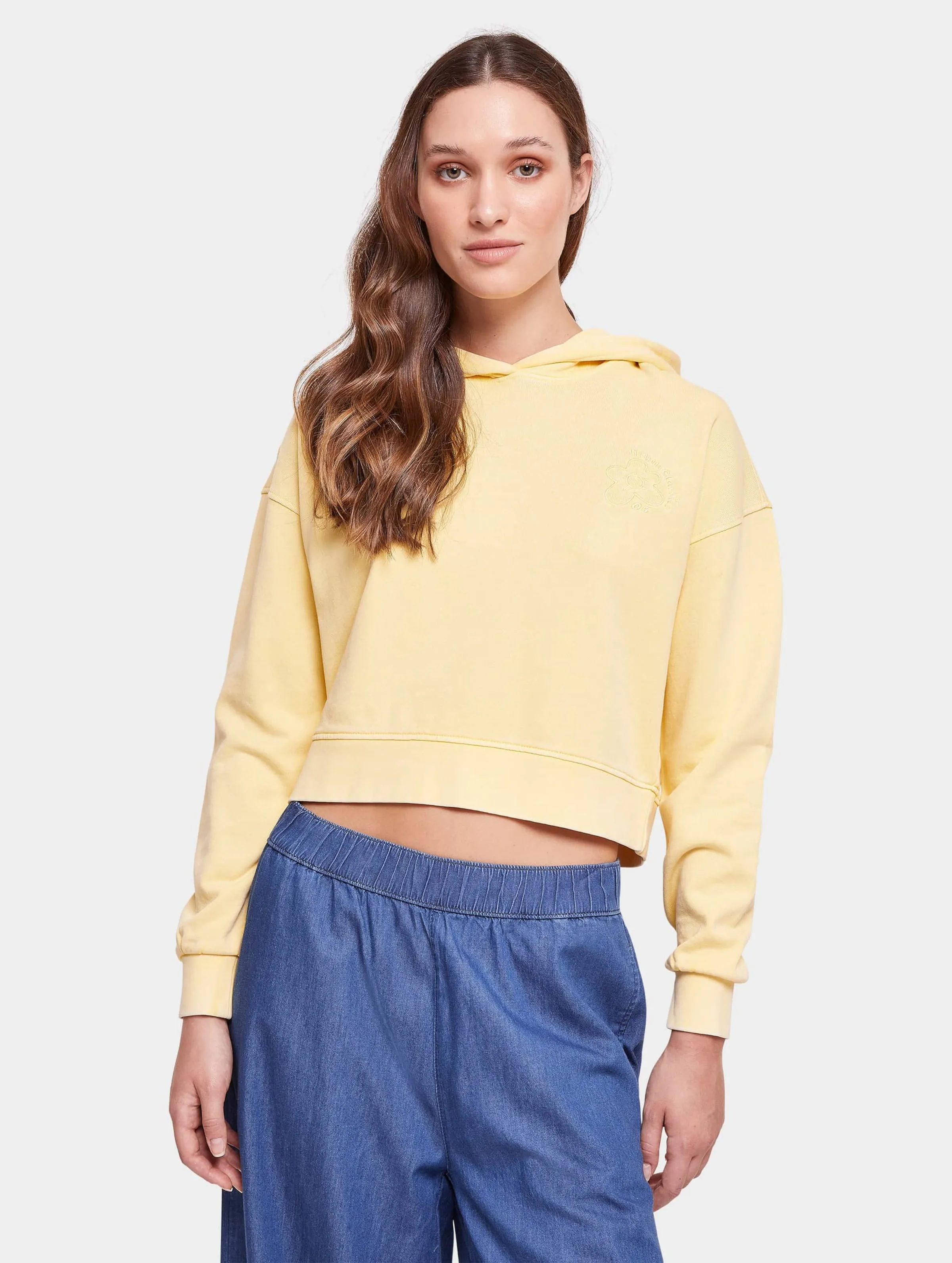 Urban Classics Ladies Short Flower Embroidery Terry