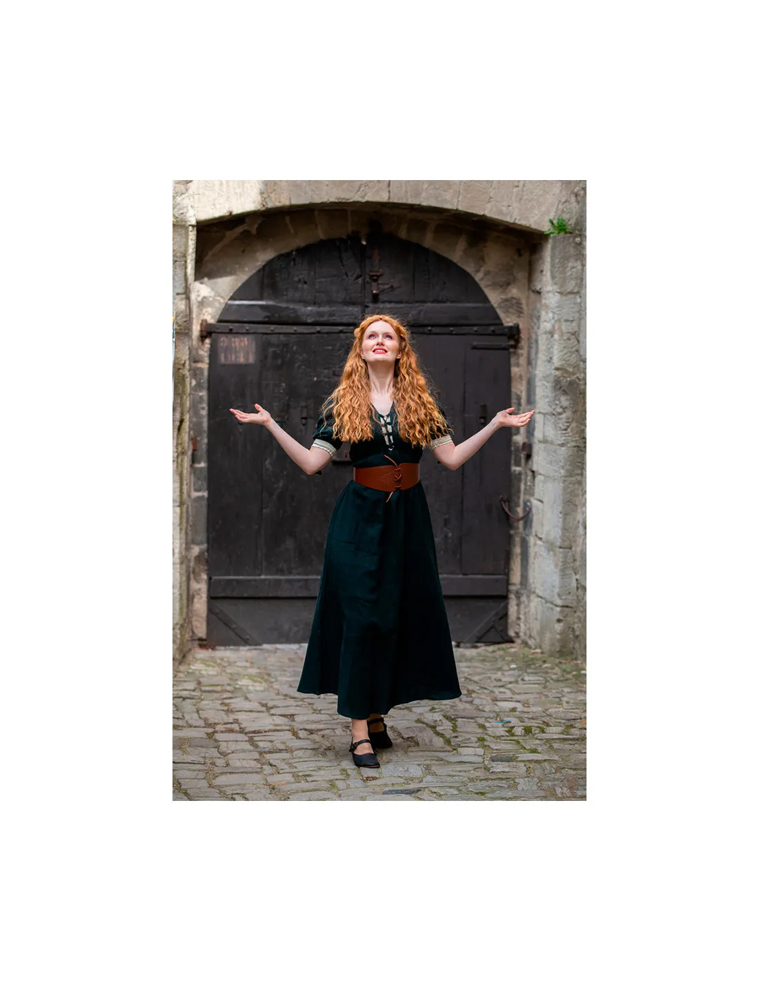 VESTIDO MEDIEVAL DENISE CON CORDONES, VERDEBLANCO NATURAL