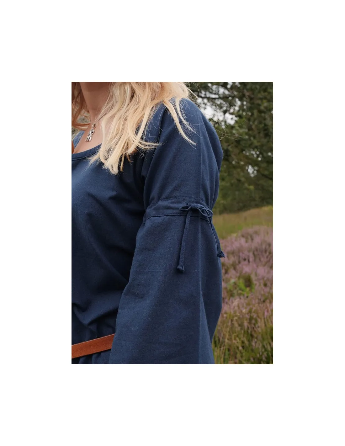 Vestido medieval mujer Burglinde azul mangas trompeta