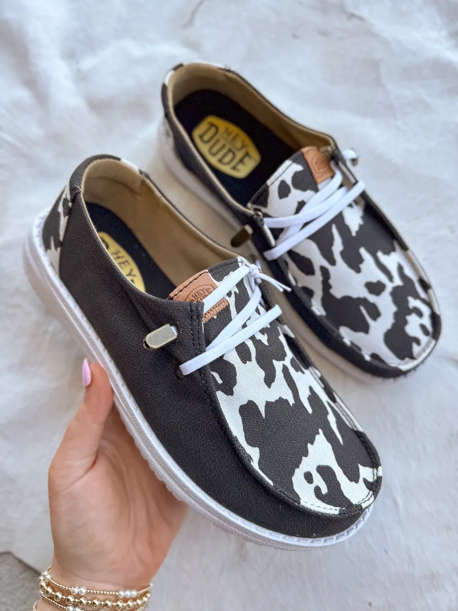 WOMEN'S HEY DUDE WENDY ANIMAL BLACK COW