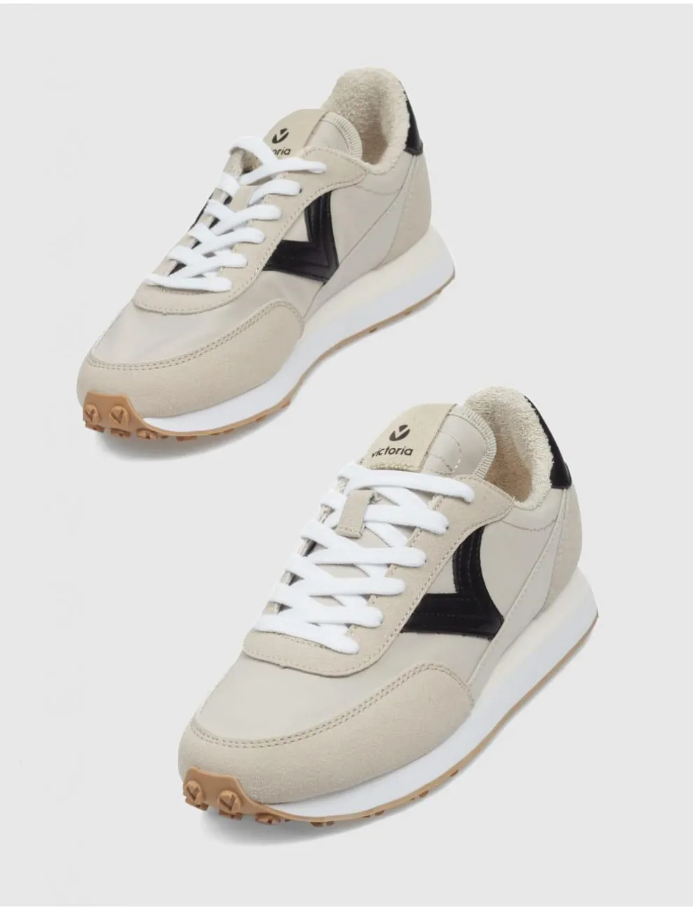 Zapatilla Urbana Victoria Astro Beig