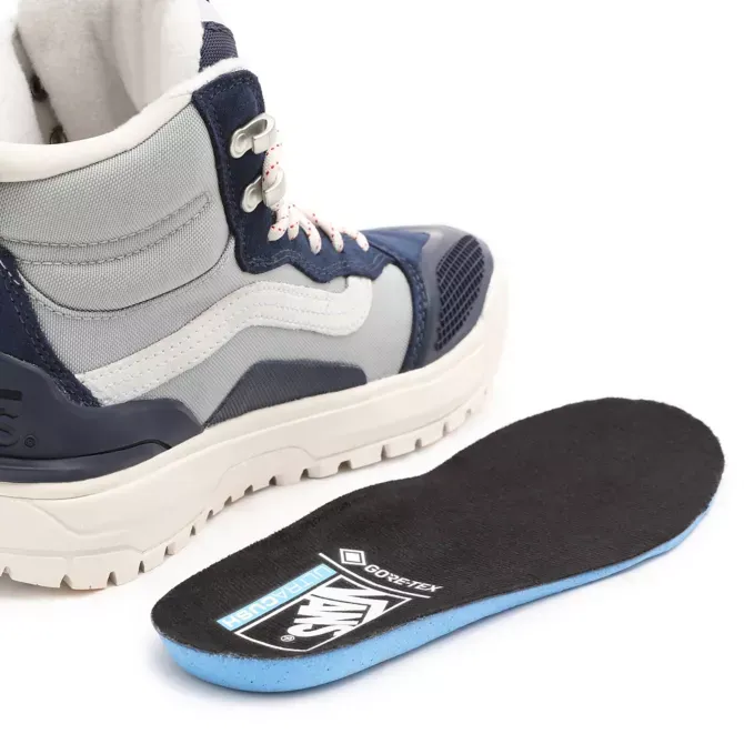 ZAPATILLAS ALTAS VANS SNEAKERS HOMBRE ULTRARANGE EXO HI GORETEX MTE2 DRESS BLUES/HIGH RISE VN0A5KS66MQ AZUL